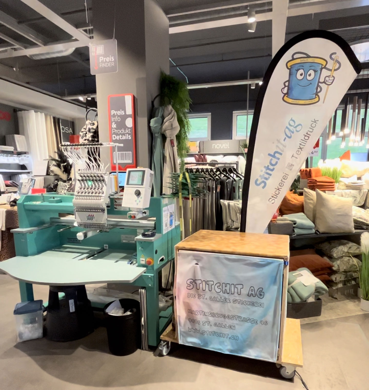 Stickevent XXXLutz WEB Stitchit AG - Die St. Galler Stickerei