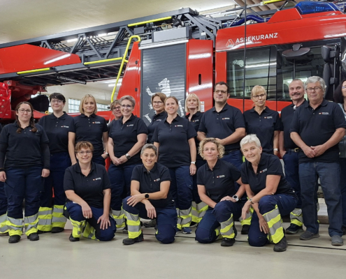 Samariter Teamfoto Stitchit AG - Die St. Galler Stickerei