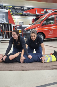 Samariterübung2 Samariteruebung2 Stitchit AG - Die St. Galler Stickerei
